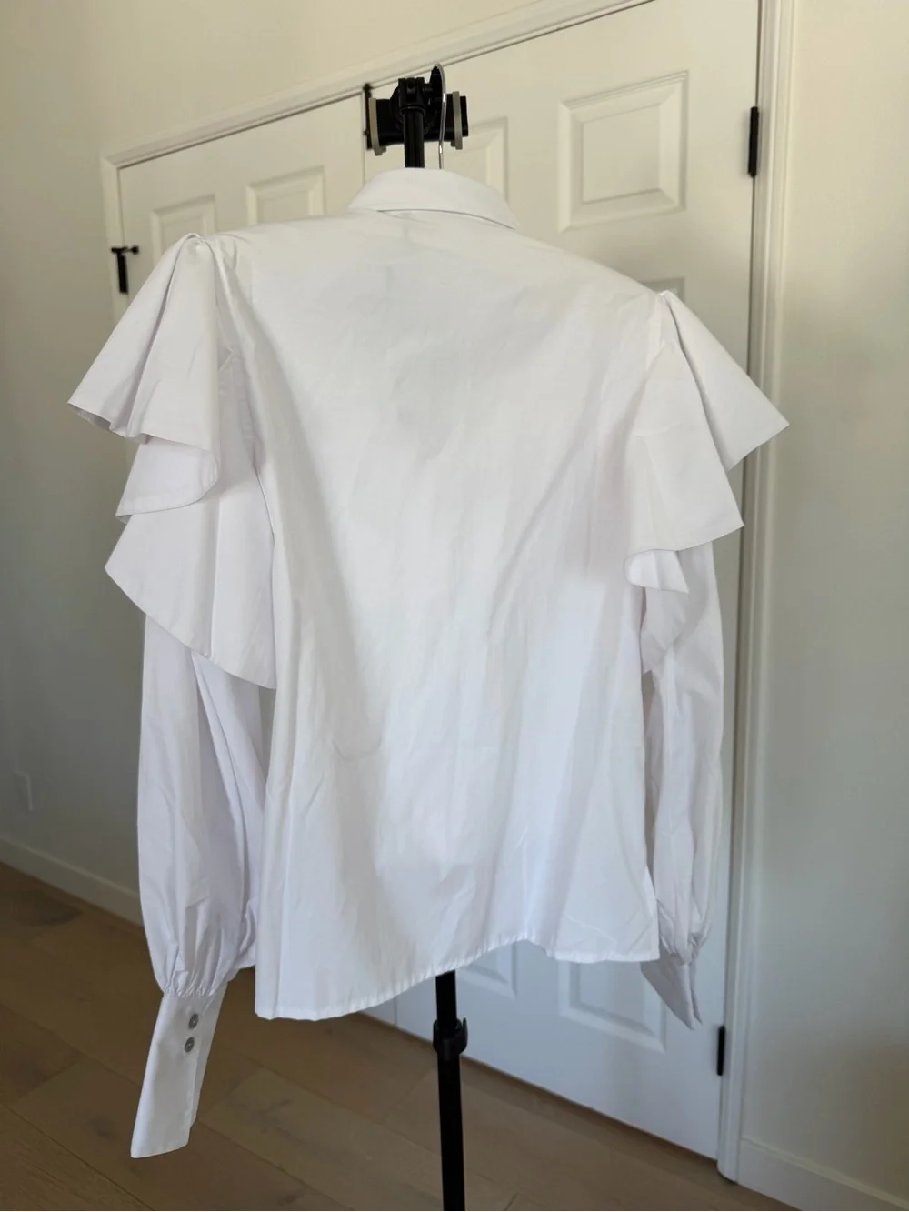 No Pise La Grama La Sabana Shirt, size S, NWT - Picture 3 of 9